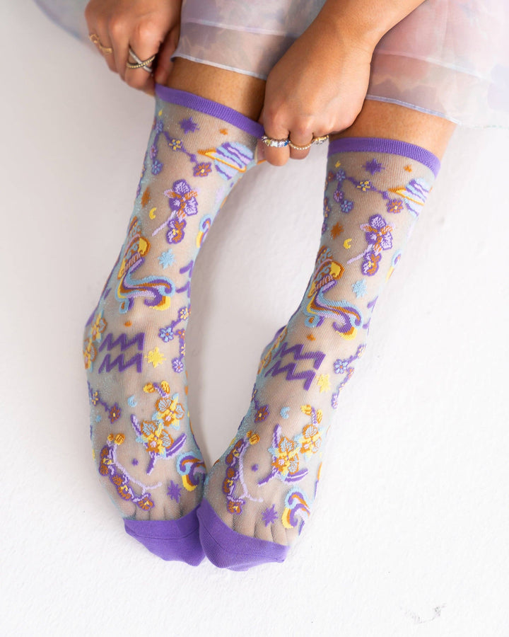 Zodiac Shimmer Socks: Aquarius