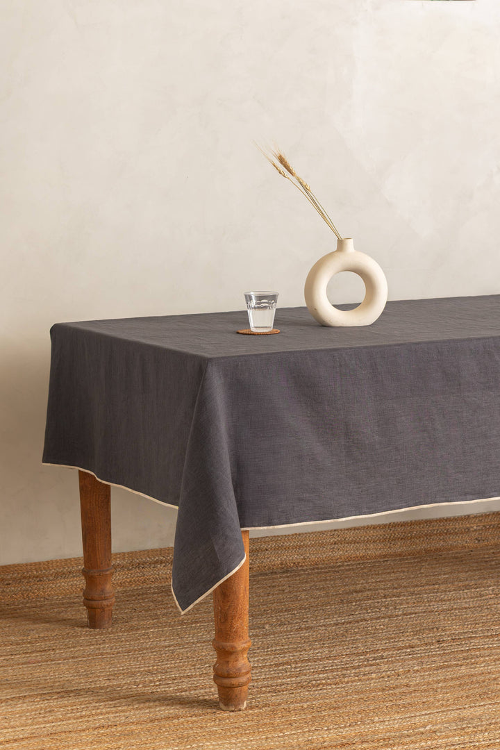 Needle Linen 8ft (91x55) Tablecloths