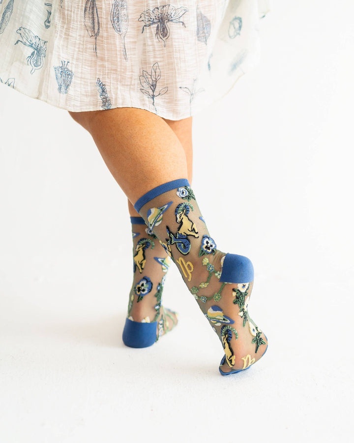 Zodiac Shimmer Socks: Capricorn