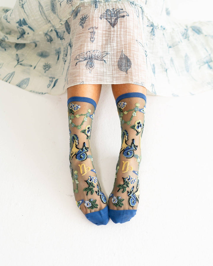 Zodiac Shimmer Socks: Capricorn