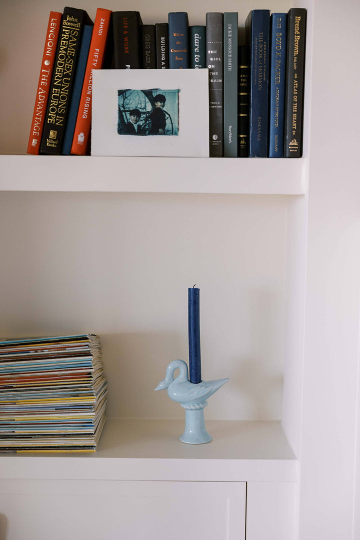 Nordic Swan Candlestick Holder: Blue