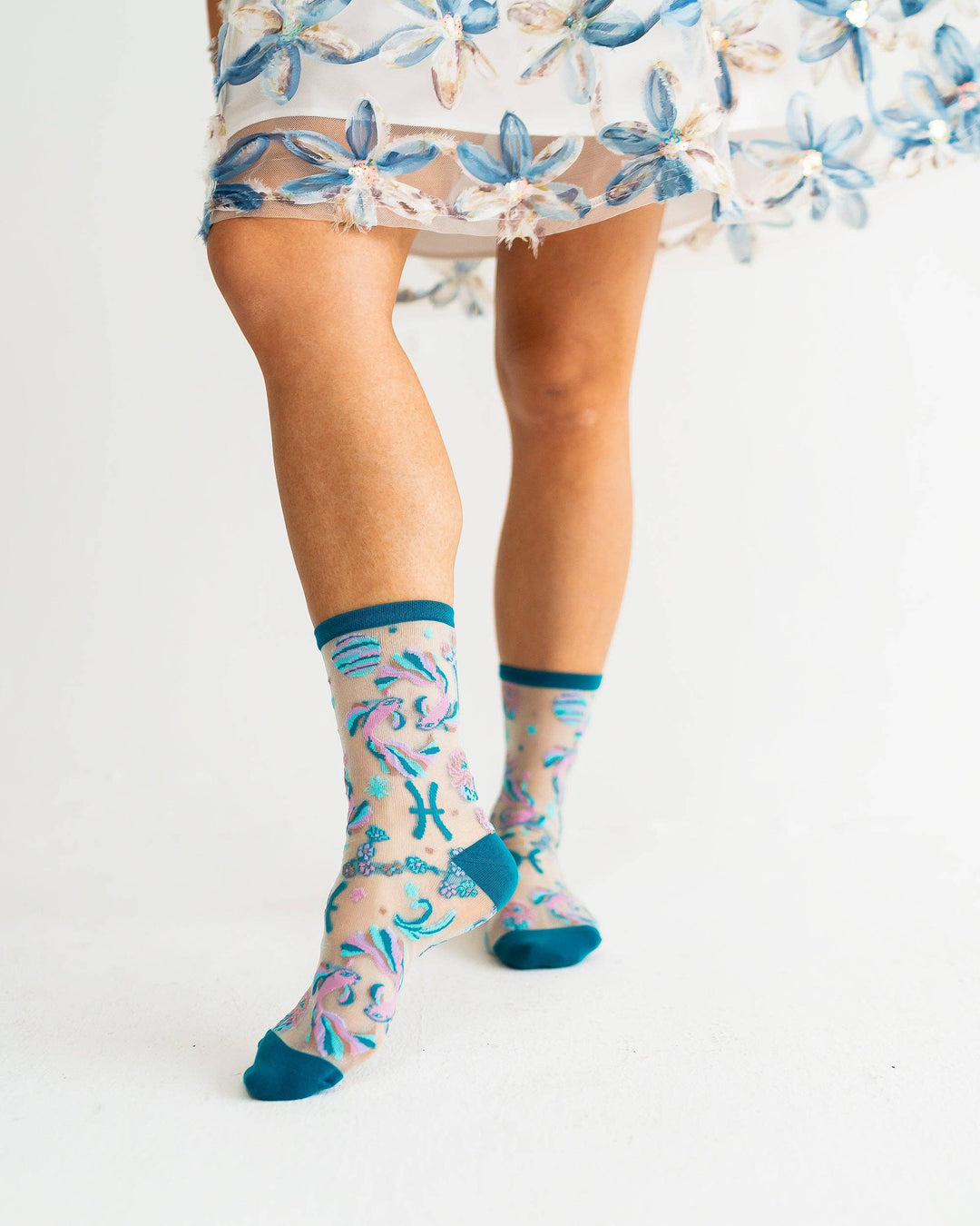 Zodiac Shimmer Socks: Pisces