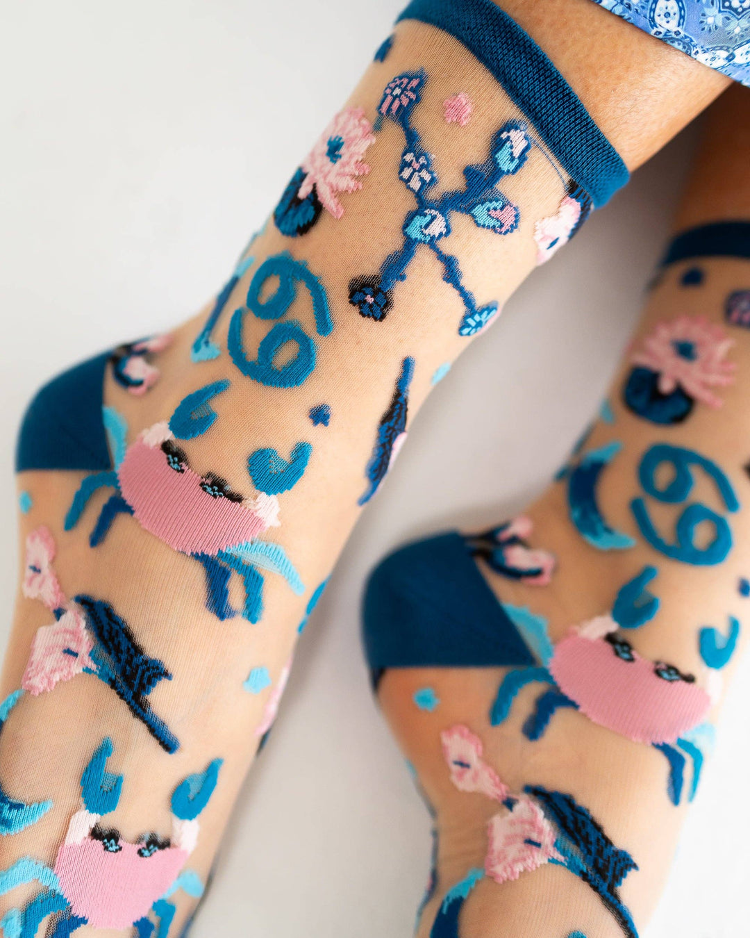 Zodiac Shimmer Socks: Cancer