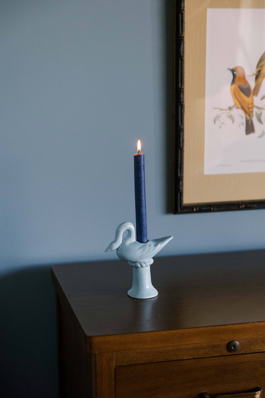 Nordic Swan Candlestick Holder: Blue
