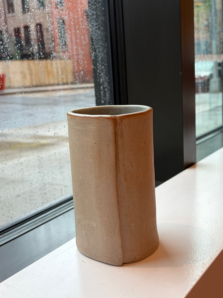 BB Ceramics Short Vase