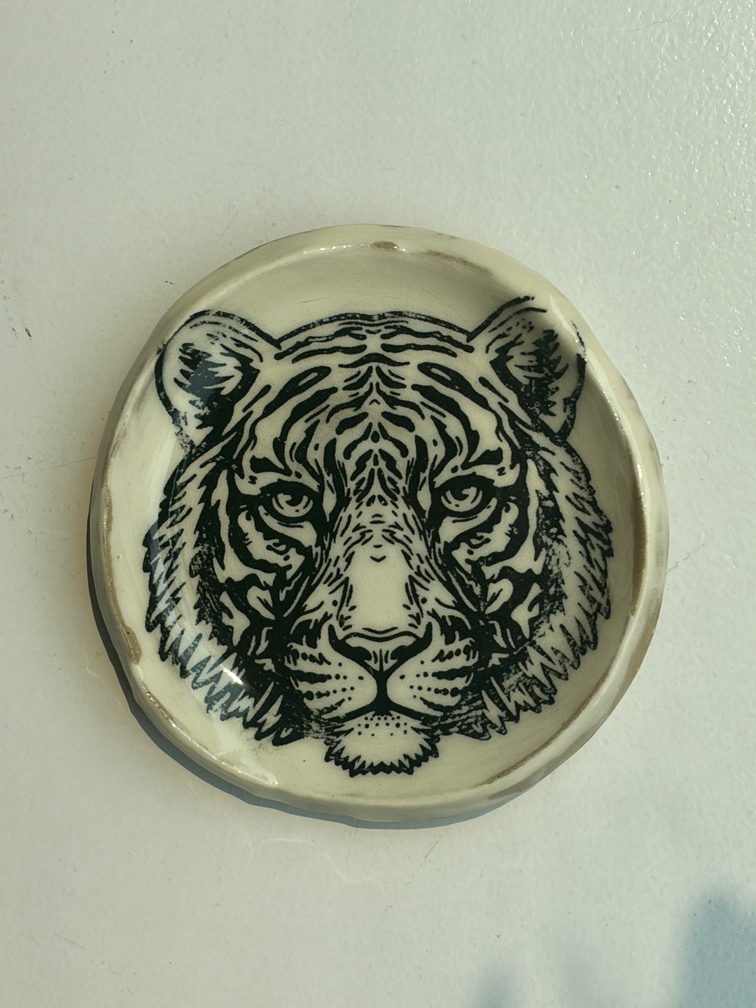 KT Wells Tiger Tray