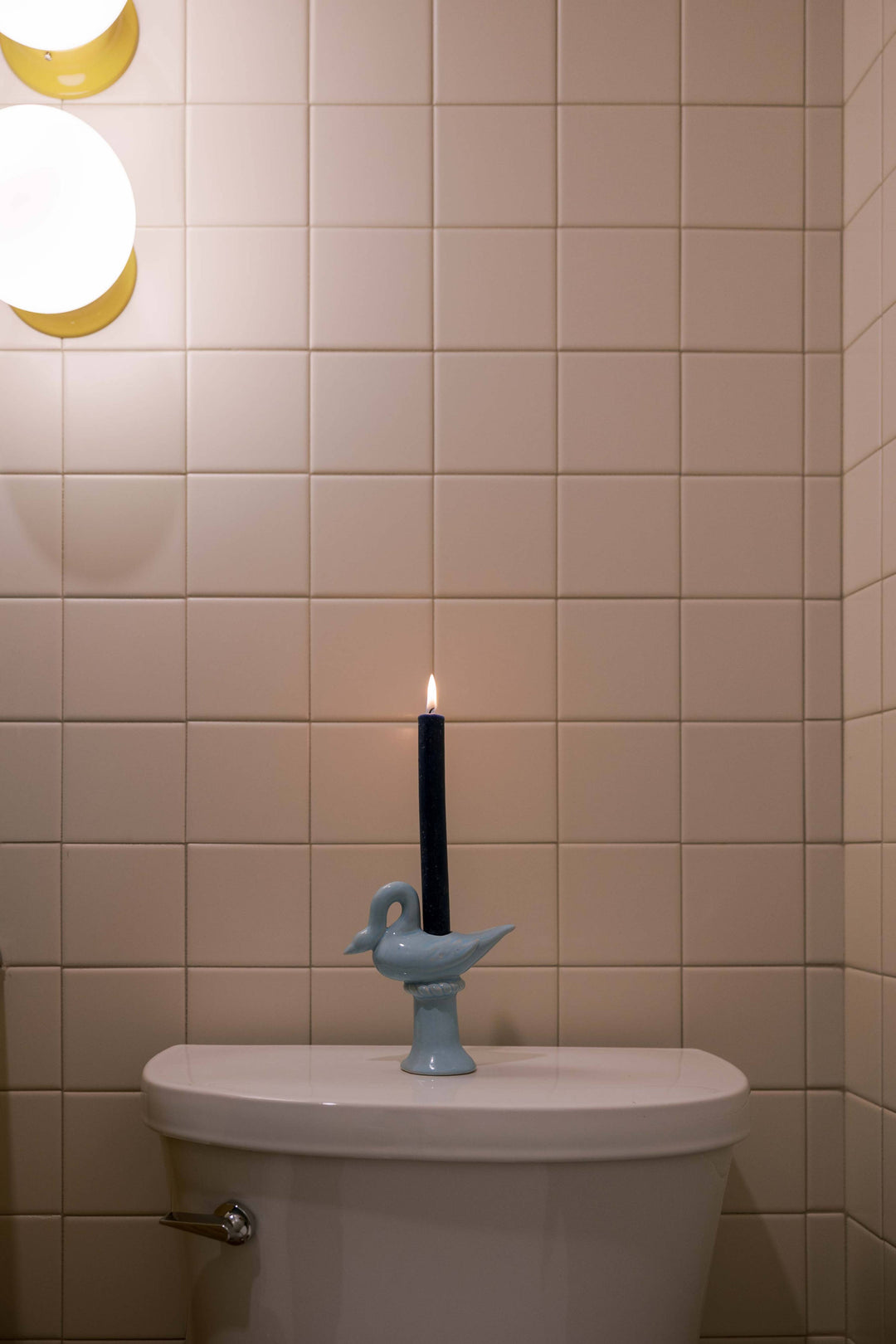 Nordic Swan Candlestick Holder: Blue