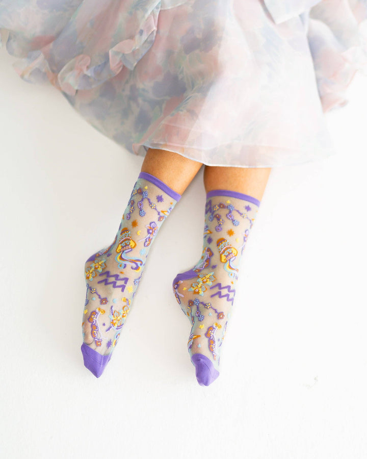 Zodiac Shimmer Socks: Aquarius