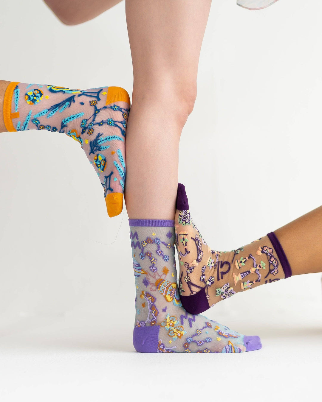 Zodiac Shimmer Socks: Aquarius